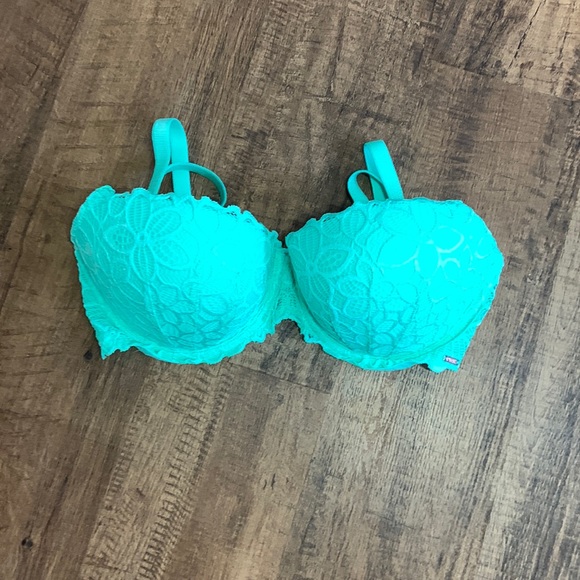 Turquoise bra from PINK Victoria’s Secret - Picture 1 of 3